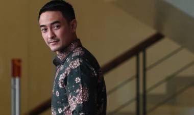 Jokowi Resmi Pecat Zumi Zola Dari Jabatan Gubernur