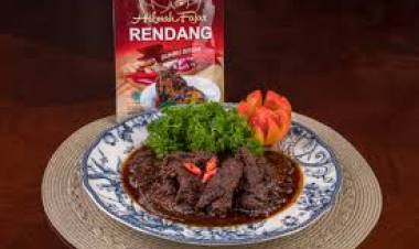 Dr Asnur Bahar Buka Warung Padang "Rendang And Co" di AS