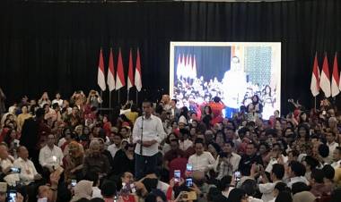 Sindir Prabowo, Jokowi: Jangan Bandingkan Indonesia dengan Haiti!
