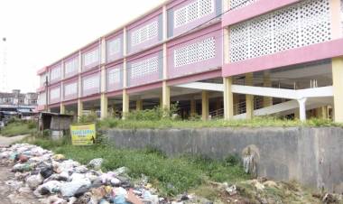 Habiskan Miliaran Rupiah, Gedung Pasar Modern Singkut Terbengkalai