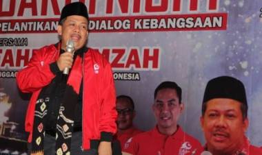 Fahri: UU ITE Dipakai Pemerintah & Digandrungi Aparat Buat Hentikan Aspirasi Rakyat