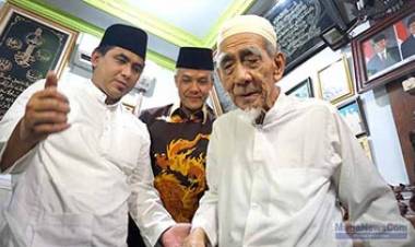 Soal Fadli Zon, Kata Anak Mbah Moen: Jangan Main Api lah