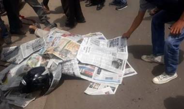 Nyalip Bus Family Raya dari Kiri, Pemotor Tewas Dilindas Truk Batu Bara