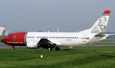 Pesawat Boeing Terdampar di Iran Selama Dua Bulan Akhirnya Lepas Landas