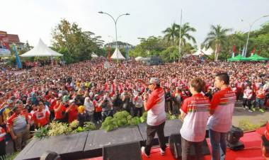 Polda Kepri Cetak Rekor MURI Perpanjangan SIM Terbanyak