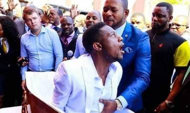 Kebangetan Ngaku Bisa Hidupkan Orang Mati, Pendeta Afrika Ini Jadi Bahan Olok-olok Netizen
