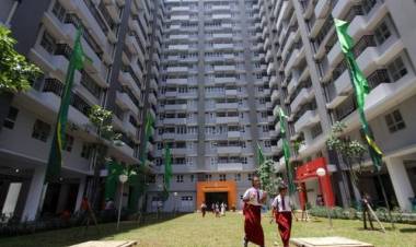 Mau Gugat Pergub Rusun, Anies: Oh Nggak Papa Setiap Warga Miliki Hak