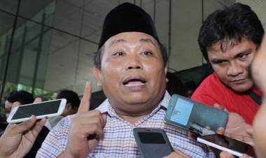 Poyuono Sebut Jokowi Gagal dan Bandingkan Duterte serta Xi Jinping