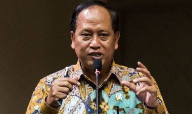Menristek Dikti Sindir Profesor Tak Lakukan Riset