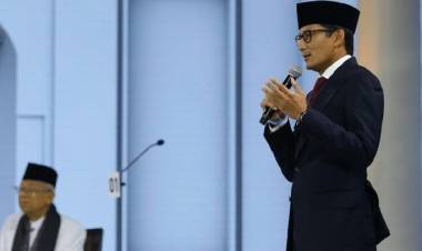 Sandi Tegaskan TKA Harus Bisa Berbahasa Indonesia