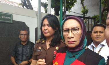 Meski Eksepsi Ditolak, Ratna Sarumpaet: Fahri Hamzah Tawarkan DIri Saksi Fakta