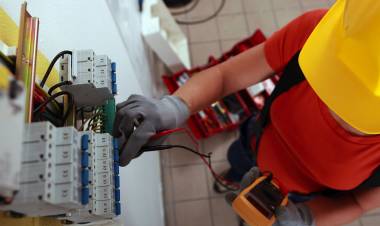 Alokasikan Rp6 T Sambung Listrik Gratis, Jonan: Tarif Sambung Banyak Nggak Sanggup