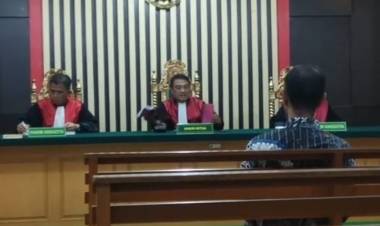 Kasus Pengadaan Mobil, Isnedi Bekas Wakil Ketua DPRD Merangin Divonis 1,2 Tahun Penjara