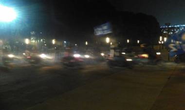 Pendukung Prabowo-Sandi Pawai Kendaraan Bermotor Sebelum Masuk GBK