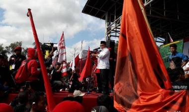 Menkominfo: Maret 2019, Serangan Hoaks Lebih Banyak ke Pasangan 01