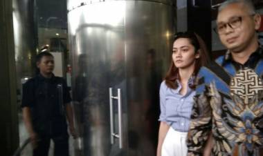 KPK Cecar Pertanyaan ke Siesa Darubinta Soal Keberadaan Bowo Sidik Saat OTT