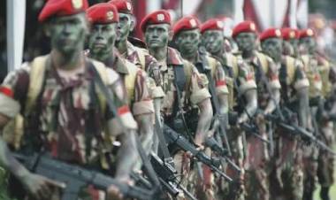 Lihat Atraksi Kopassus, Prabowo Terkenang Masa Muda