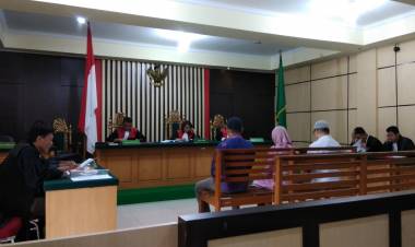 Tiga Tersangka Kasus Kredit Fiktif Bank Mandiri Duduk di Kursi Pesakitan Tipikor