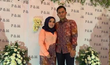 Muzdalifah Kawin Lagi, Akad Nikah Molor Satu Jam