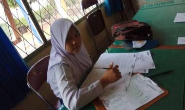 Konflik Dua Desa di Batanghari, Siswi SMP Satu Atap Tak Bisa Ikuti UN Susulan