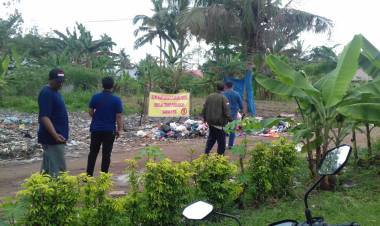 Lapor Ibu Bupati Muarojambi, Sampah Menumpuk di Kasangpudak