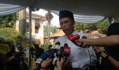 Mantan Politisi Demokrat, TGB Kenang Ani Yudhoyono Sosok yang Cinta Suami