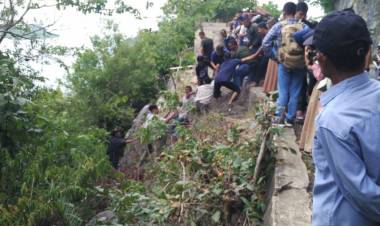 Satu Unit Mobil Pick Up Jatuh ke Jurang Geurutee, Begini Nasib 20 Penumpang 