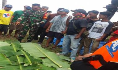 Tim Sar Temukan Dua Korban Tewas di Tengah Laut Lamsel