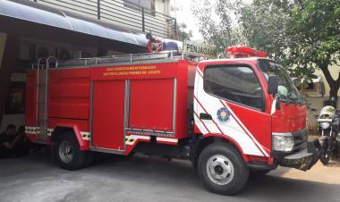 Ditinggal Sopir Ke Toilet, Mobil Damkar Sunter Raib Digondol Maling