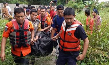 Jecky Chen: Banjir Kota Pekanbaru, Seorang Ibu Tewas Terseret Arus 