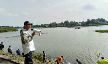 Pimpin OPD, Walikota Jambi Lakukan Gotong Royong