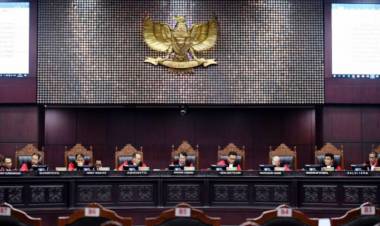 Gerindra: Kalau Mau Berdoa di Masjid Masing-masing, Agar Hakim MK Diberi Petunjuk...