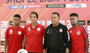 Ongkos Pesawat Mahal! Semen Padang Cuma Bawa 16 Pemain Ke Persipura