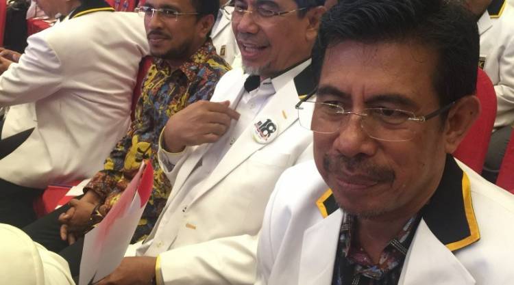 Bupati Halmahera Selatan yang juga Kader PKS Ini All Out Menangkan Jokowi-Ma'ruf