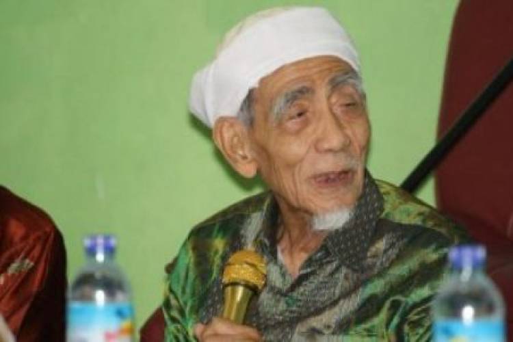 Dikunjungi Prabowo, Mbah Mun: Nanti Allah SWT yang Menentukan