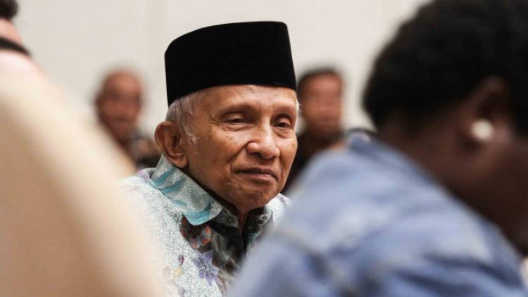 Polisi Tak Persoalkan Amien Rais Bawa Massa Kawal Pemeriksaannya