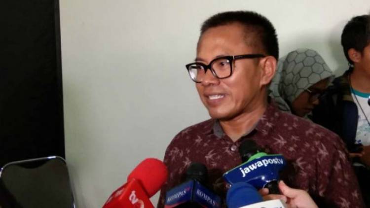 Dibilang Hoaks, Indonesialeaks Tantang Validasi Buku Merah yang Diduga Melibatkan Kapolri