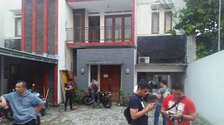 Ngeri! Mayat Ditemukan Tewas Dalam Lemari