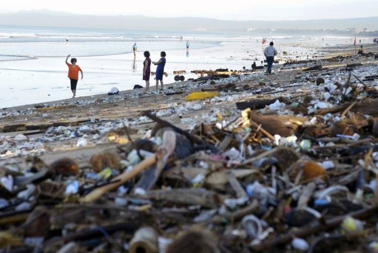 Kemenko Maritim Bakal Terapkan Pungutan Dana Kebersihan Kawasan Wisata
