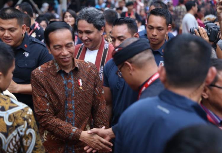 Jokowi Ingatkan Jaga Kebudayaan Indonesia