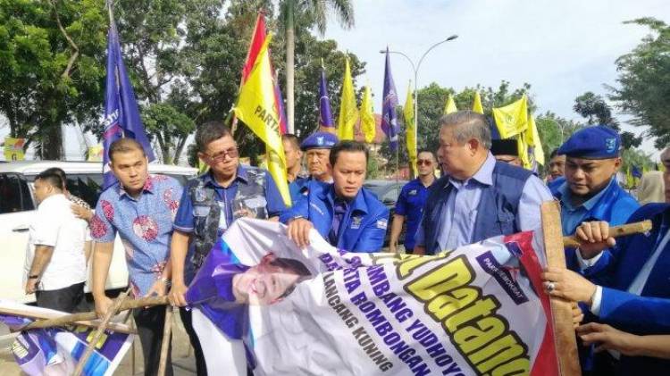 Atribut Demokrat Dirusak, AHY ke Riau Lakukan Investigasi