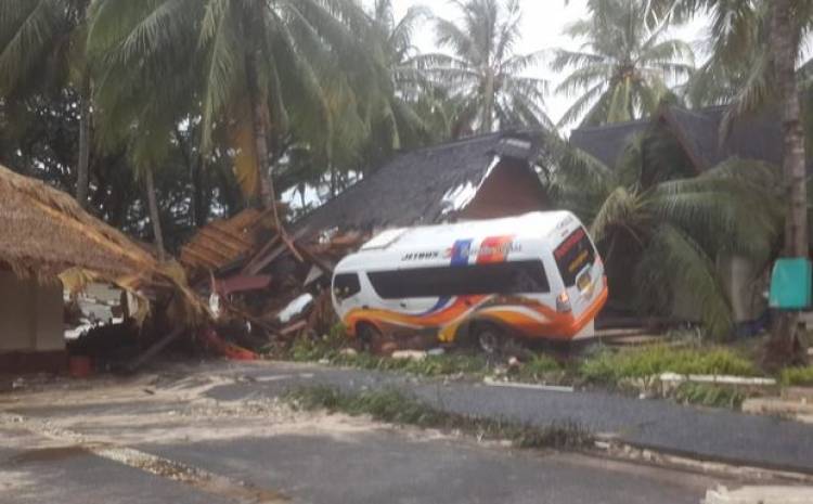 Biduan Dangdut Ikut Terseret Gelombang Tsunami di Tanjung Lesung