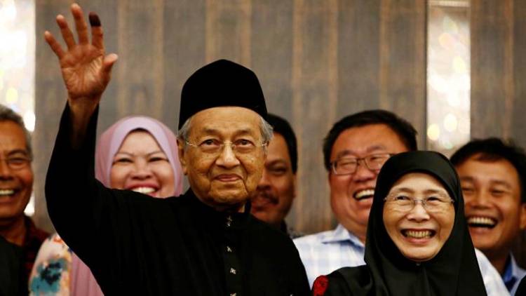 Diminta Tetap Jadi Perdana Menteri Malaysia, Ini Tanggapan Mahathir… 
