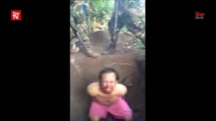 VIRAL!! WNI Diculik Abu Sayyaf Menangis Dalam Video