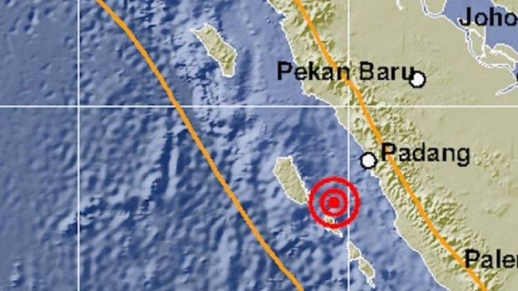 Hingga Malam Ini Gempa Susulan 5.0 SR Masih Terjadi di Mentawai