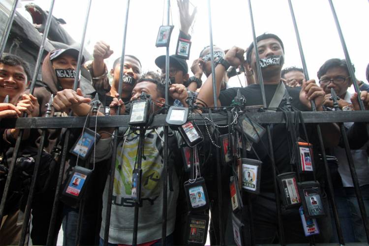 AJI Jakarta Desak Polisi Usut Kekerasan Jurnalis Saat Munajat 212