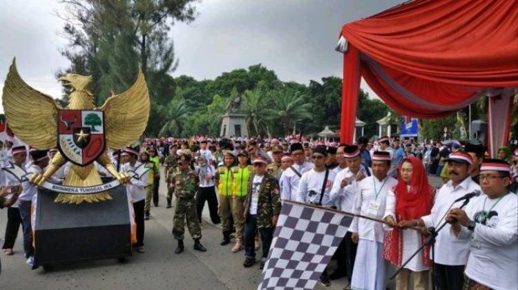 Haul Gusdur Ribuan Peserta Ikuti Kirab Kebangsaan