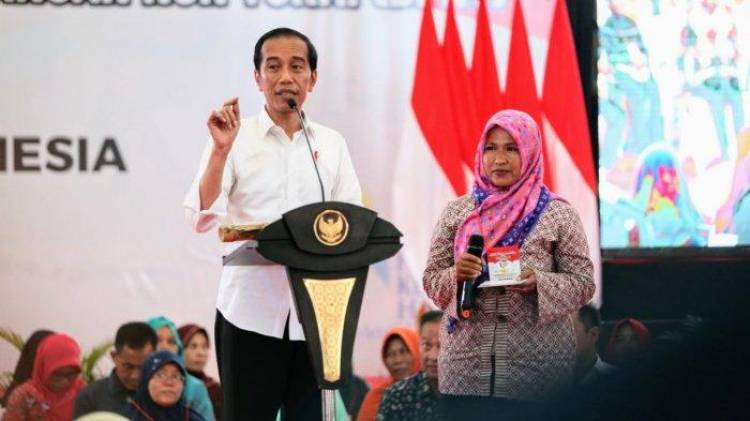 Jokowi: Tak Kasih Sepeda Nggak Boleh Bawaslu, Ini Ganti Foto