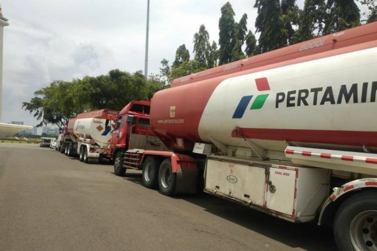 Polrestro Amankan Dua Truk Tangki Pertamina dari Pembajak