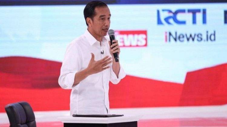 Jokowi: Penguasaan Teknologi Persenjataan Dan Siber Mutlak Diperlukan